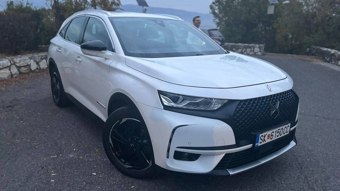 DS Automobiles 7 Crossback 2.0 Blue-HDi GrandChic, фотографија 3